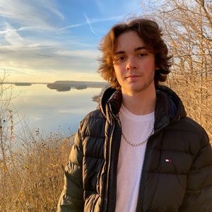 Meet your Posher, Tyler